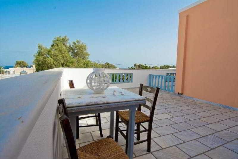 Jojo Beach Hotel & Bar Agios Georgios  Exterior foto